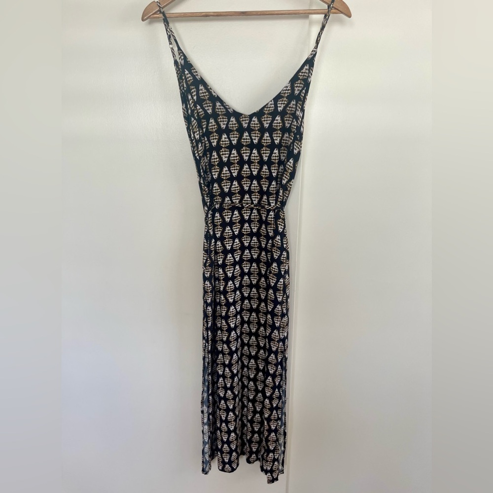 Paradise Now Hawaii NWOT
XS WOMEN’S MAXI DRESS IN SHELL CONE